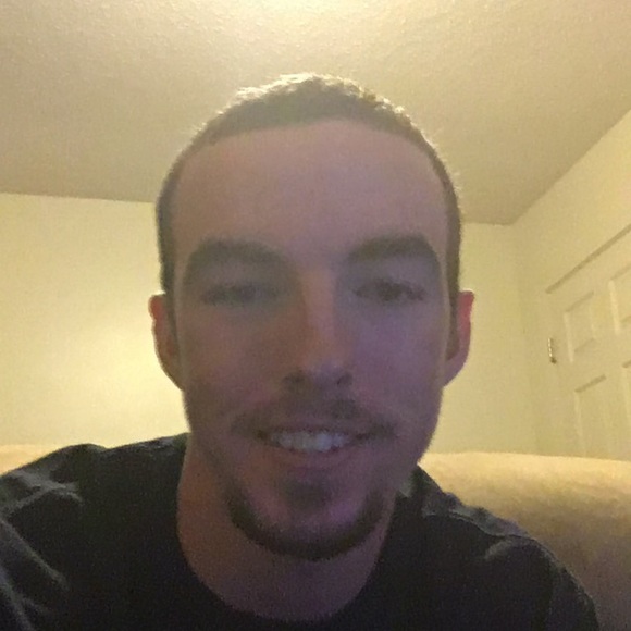 Meet your Posher, Robert - Picture 1 of 1